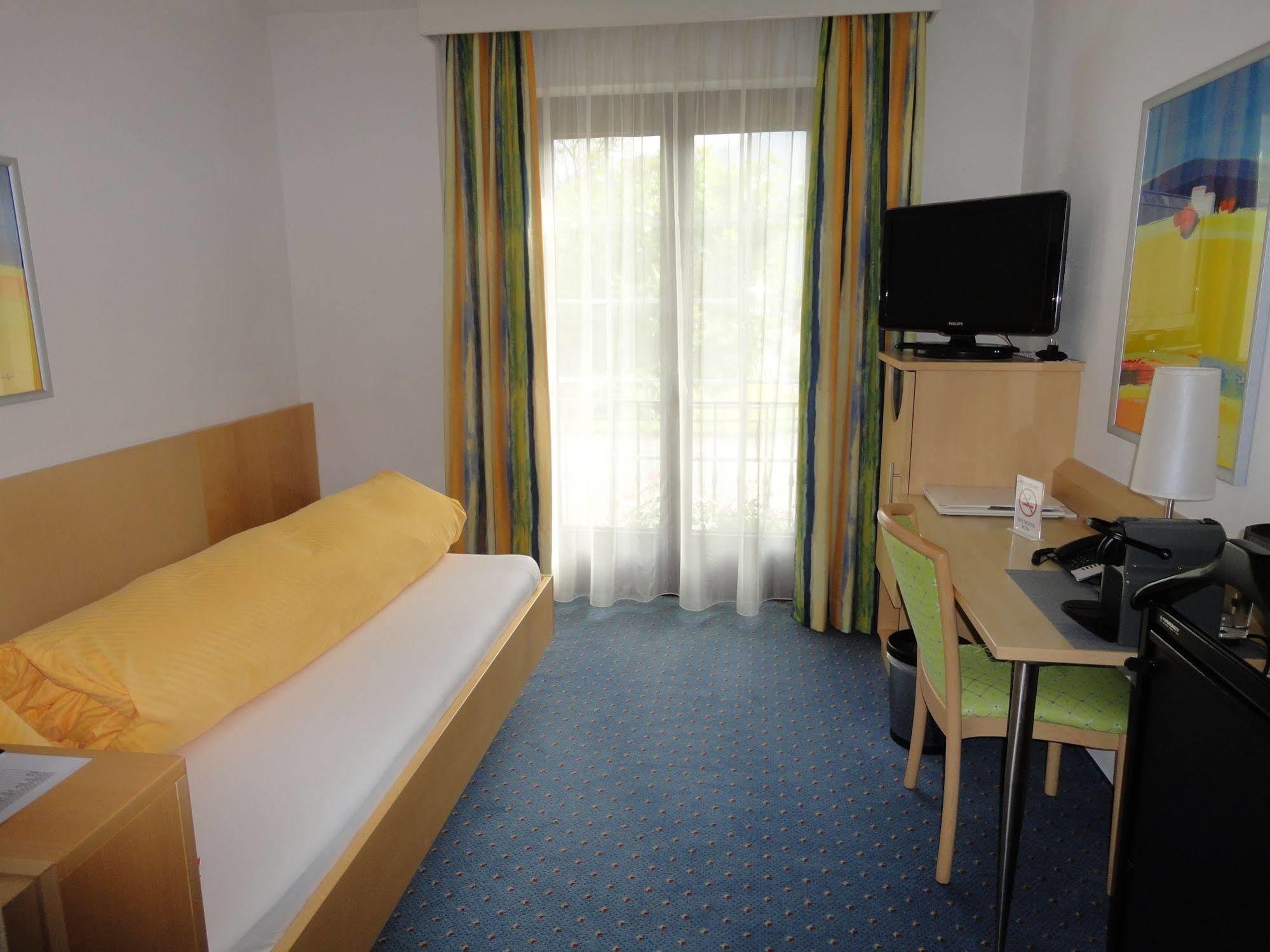 Hotel Hofbalzers Eksteriør bilde