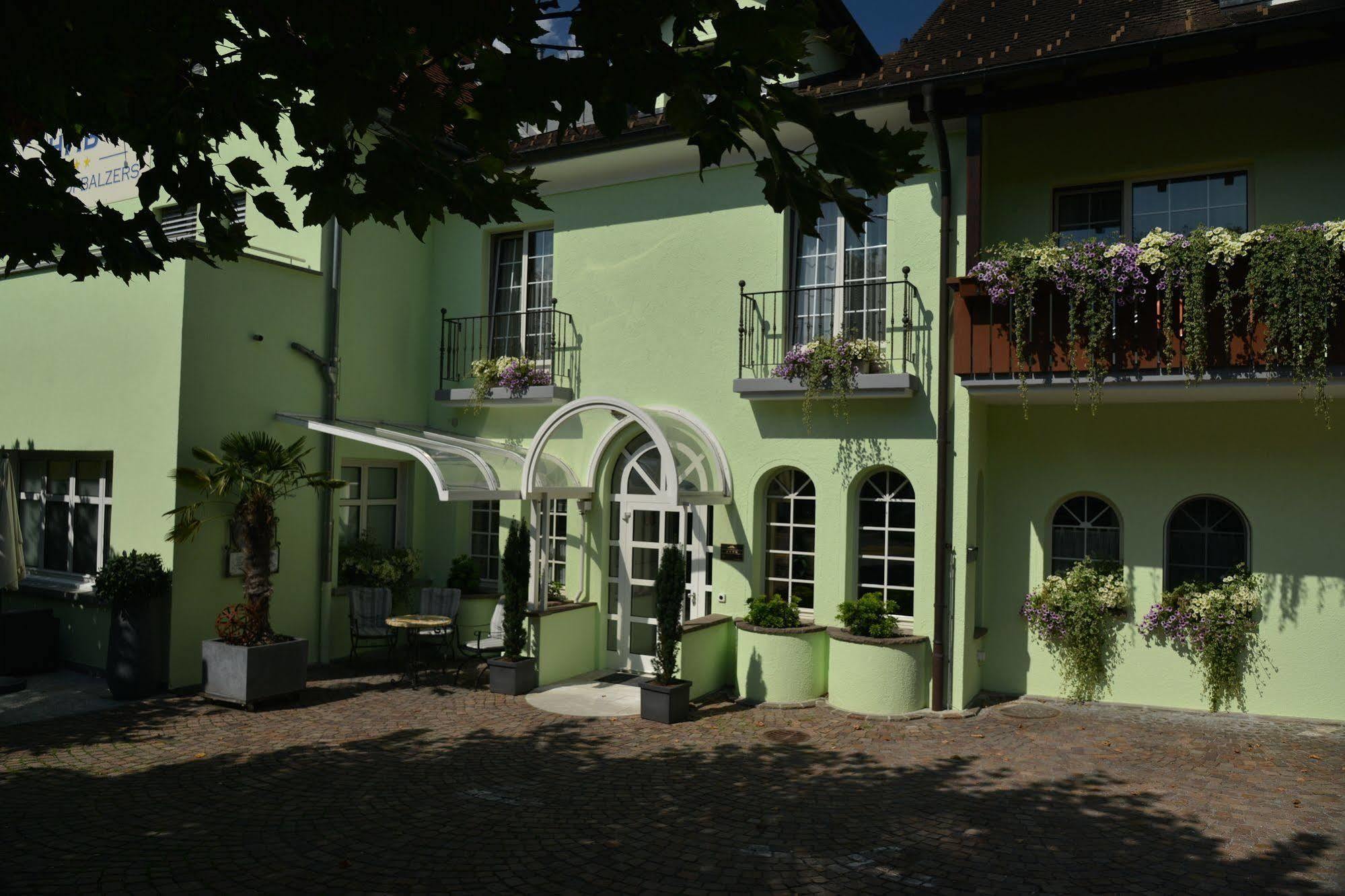 Hotel Hofbalzers Eksteriør bilde